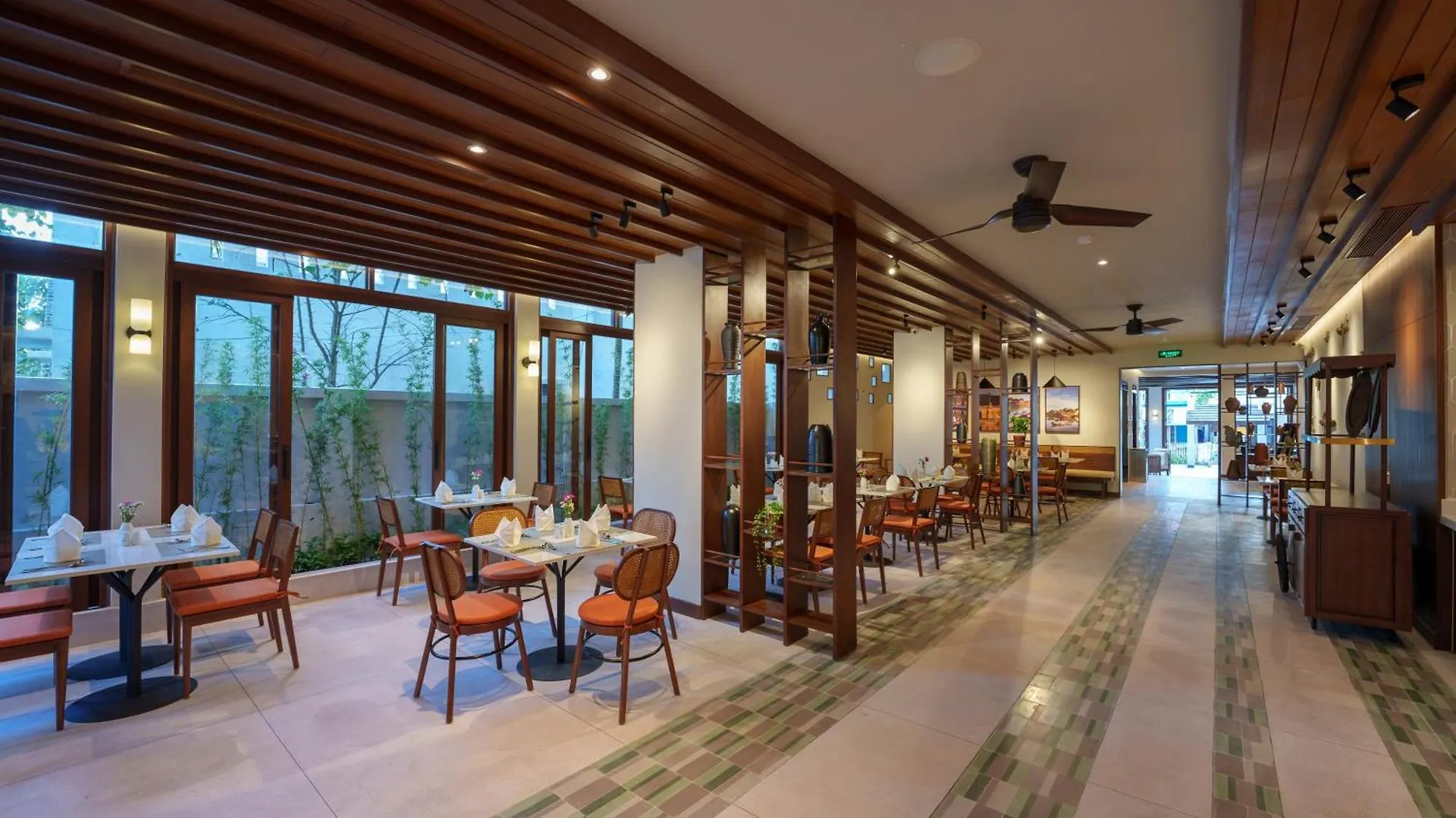 Cozy An Boutique Hotel Hoian Hoi An 4*,