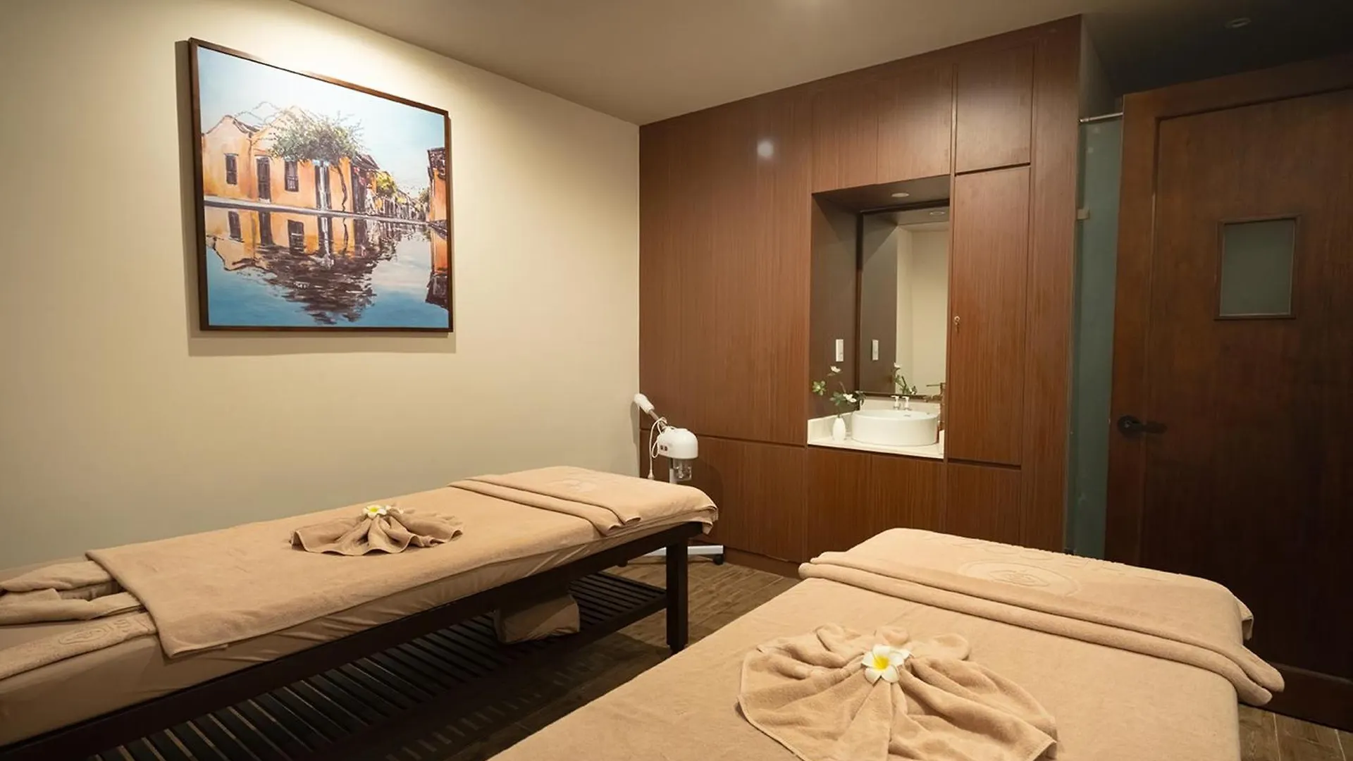 Cozy An Boutique Hotel Hoian Hoi An